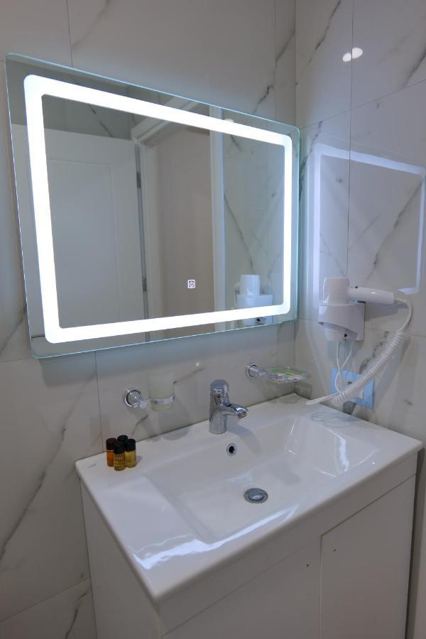 Hotel Solis Ksamil Dış mekan fotoğraf